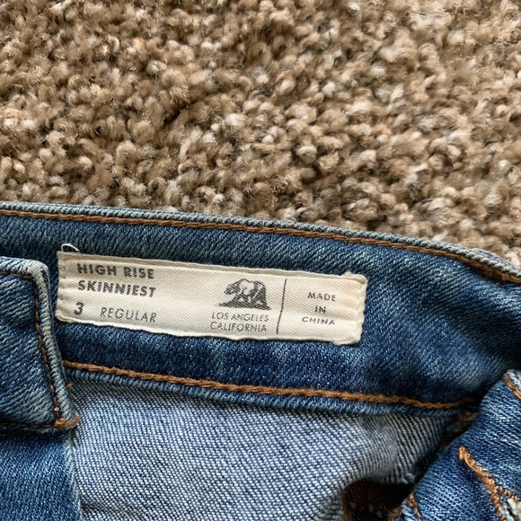 Distressed High Rise Jeans - Picture 2 of 2